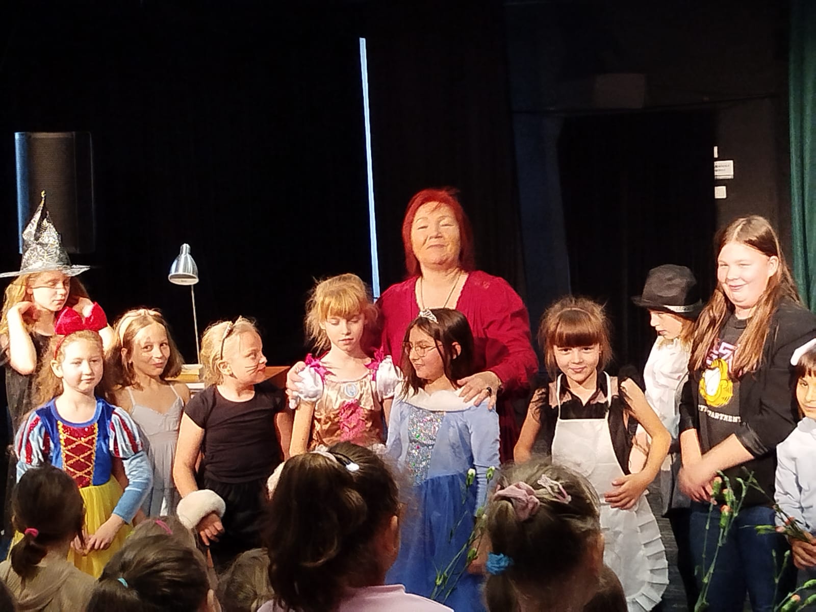 Spektakl teatralny pt. „Przygoda w bibliotece MDK”