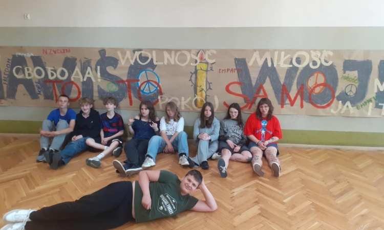 Ogólnopolski Manifest Młodych dla Pokoju organizowany przez Amnesty International Polska