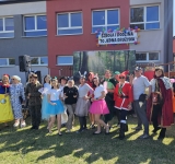 Przedstawienie dla dzieci: „Bajka Robaczka”  w wykonaniu nauczycieli