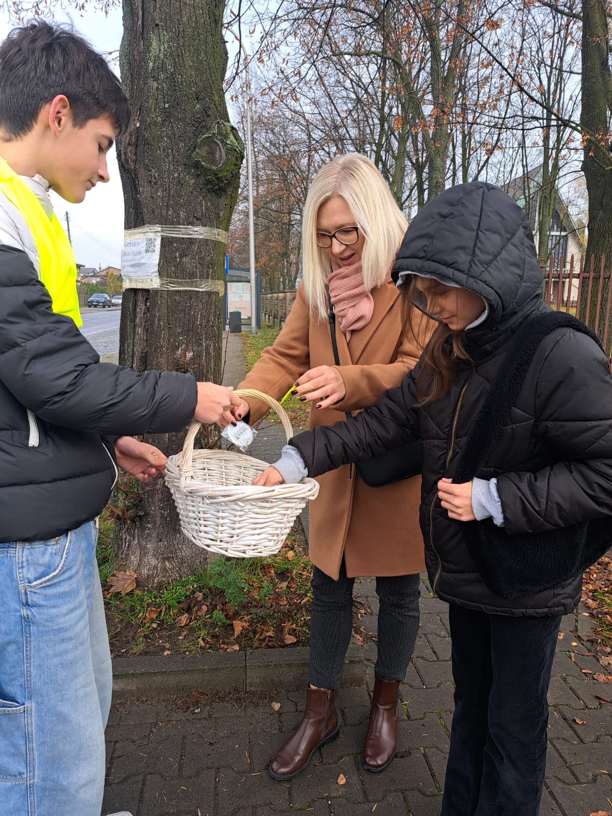 Promowanie bezpieczeństwa wsród lokalnej społeczności i Seniorów