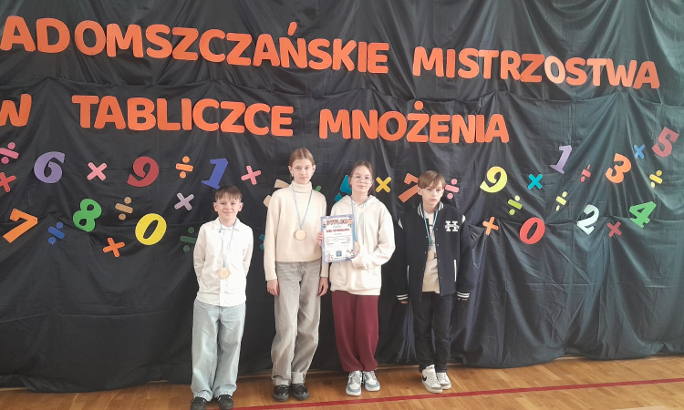 Uczniowie naszej szkoły, po raz kolejny  wzięli udział w Radomszczanskich Mistrzostwach w Tabliczce Mnożenia