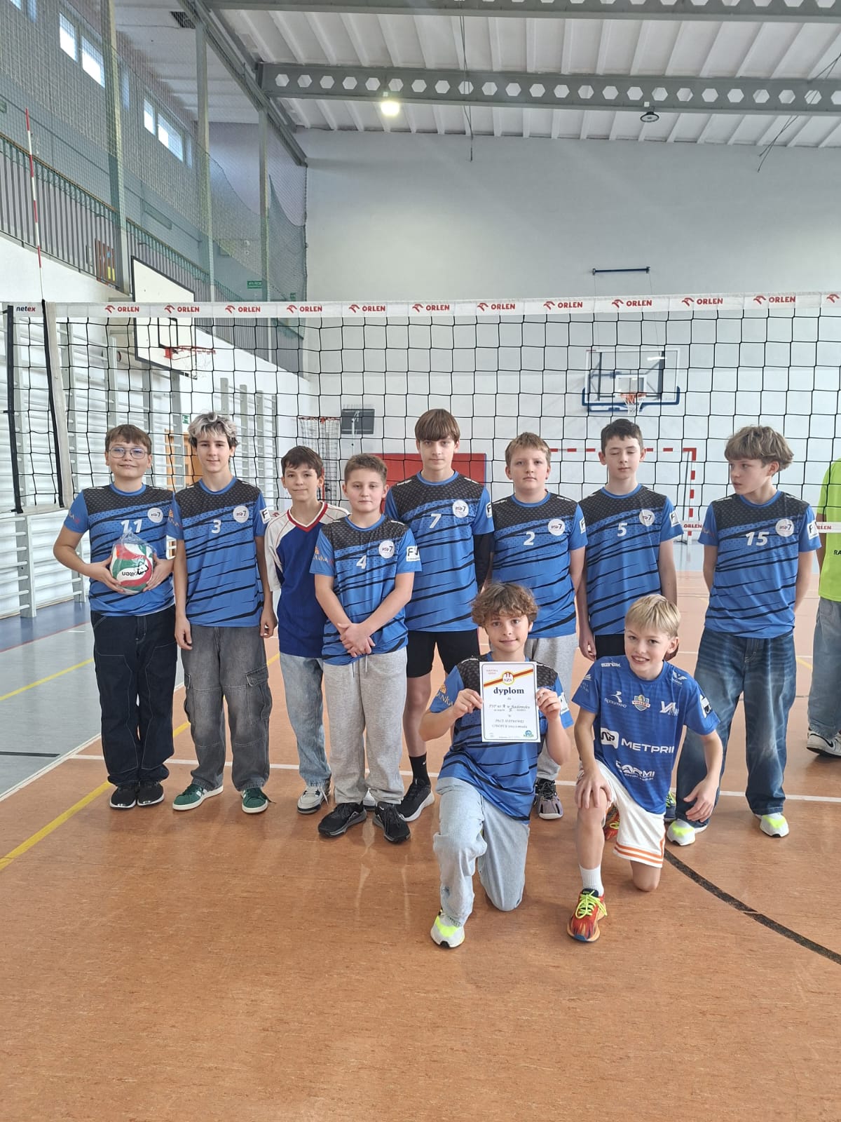 MISTRZOWIE MINI PIŁKI SIATKOWEJ CHŁOPCÓW 2025!