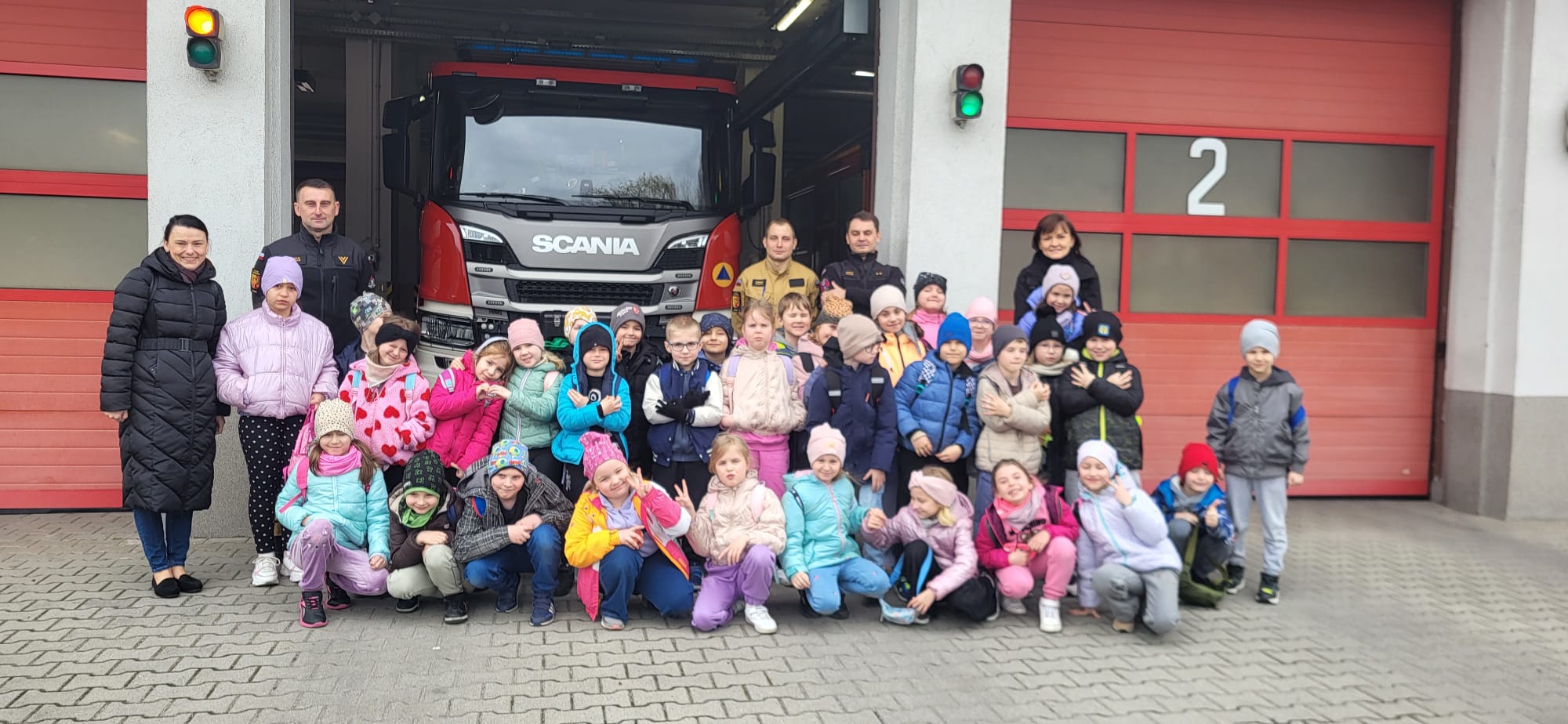 Uczniowie klasy 1a i 1c wybrali się do KP PSP Radomsko