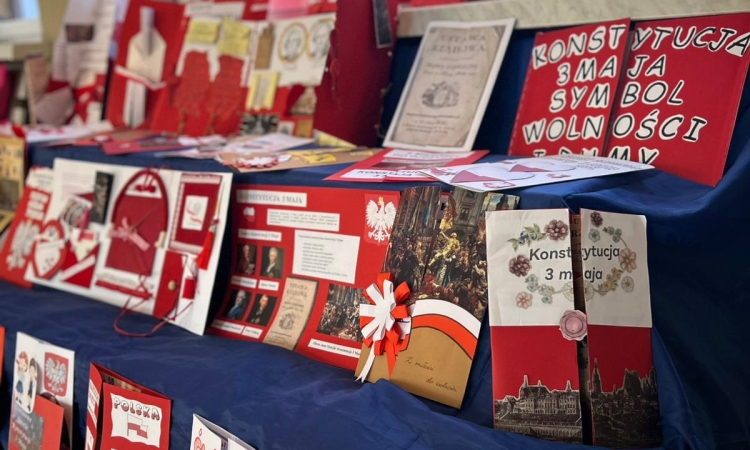 Rozstrzygnięcie szkolnego konkursu „Z miłości do wolności”, poświęcony uchwaleniu Konstytucji Trzeciego Maja