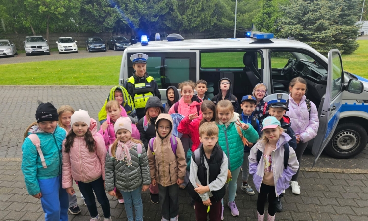 Wyjście do Komendy Powiatowej Policji w Radomsku 