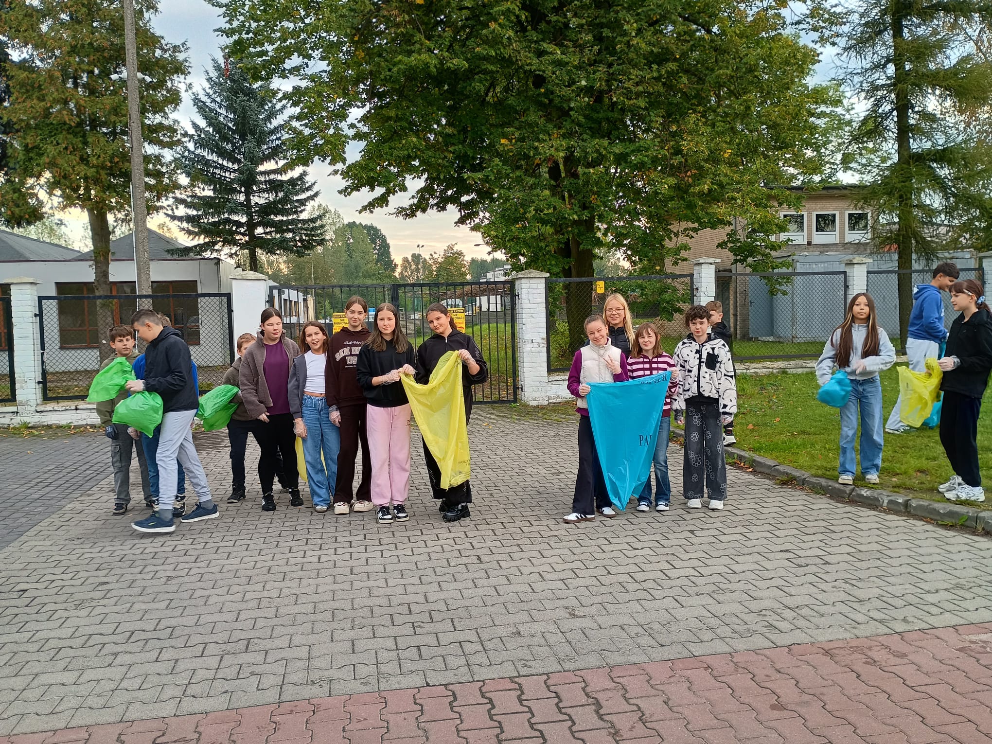 SPRZĄTANIE ŚWIATA!!!