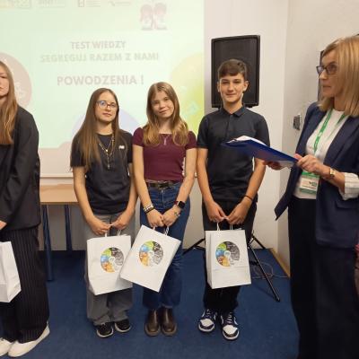 A685440f 3b81 48d0 99d1 42db1b6c0fc6 A685440f 3b81 48d0 99d1 42db1b6c0fc6