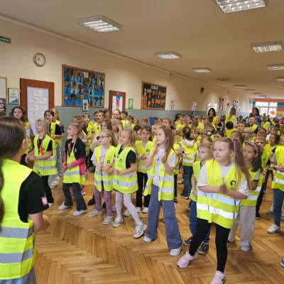 1599f301 5abf 46ce 8b80 D9d6bd17542b