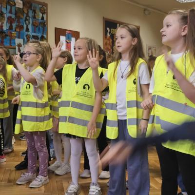 1863c9c5 6ab7 41da 8465 B535bd3dfb6c