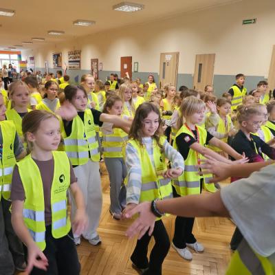 1b93459e 3809 4c56 96a4 C9ab49f3563b