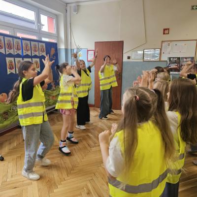 2dceab78 B018 4861 B46d 8979b795b5fd