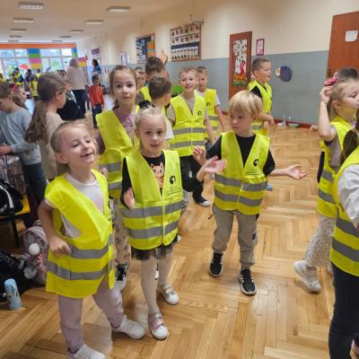 6c04686a 8c4d 42b9 9441 2fff7ba367b2