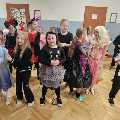 5669fbba 4bb9 46db Af55 01b12952c26b