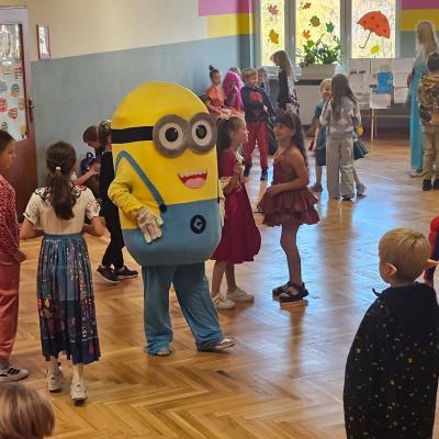 Bbbf5288 Ecbd 41f3 8777 Aa06e63b6ffd