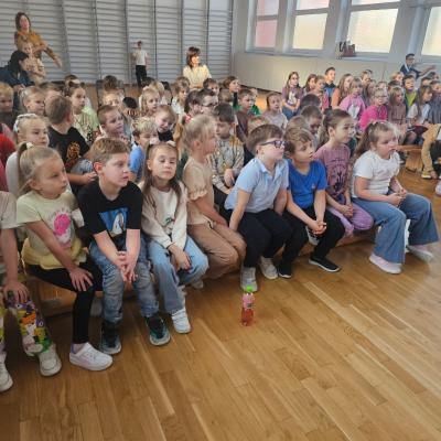 6a20ca12 60cf 46c1 B964 7258c3a5ef87