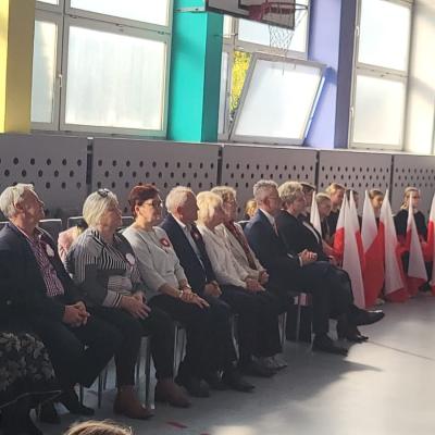 76bbb731 743e 46a3 9327 81c17a45e4a0