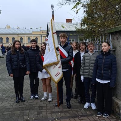 1ed5d5fd 5348 4196 9f74 0bac2c0caae9