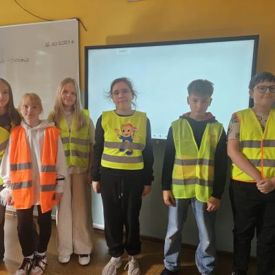 Ca6da7fd Afc0 4e7b B4c4 036c9ace39a3