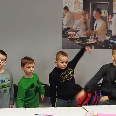 99953b71 D65d 4567 9ade Fb83fcef12a4