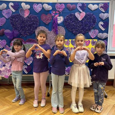 Cdeb8a12 801b 4985 86ba Fd934c1155a7