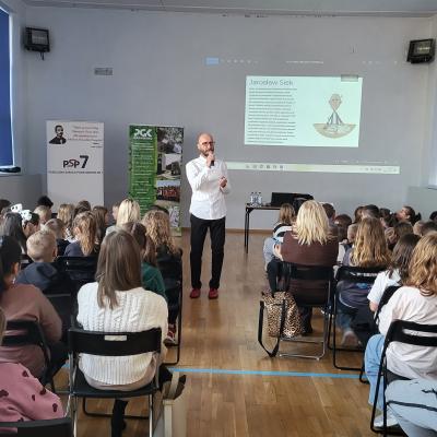 F6a03cbe C36e 487e A55e 0f6eafd76e6c