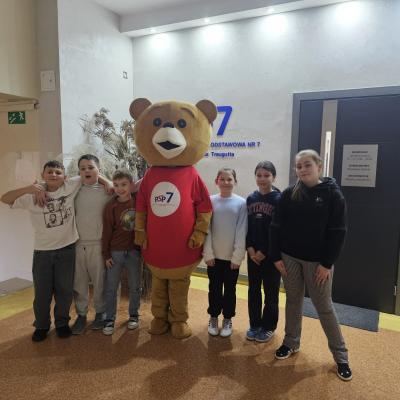 38e16e1f C57c 4c5f Bac8 F903a8861282