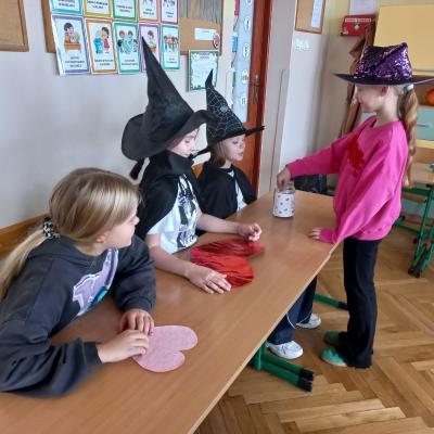 2d1718a1 41e0 4ccc 89b5 17f6d4a3f8ff