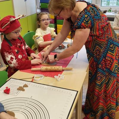 488b7568 48d8 40de Bfc5 8673e8a079ca