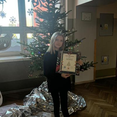 E90f384e 9422 48f8 846e A8f71c4bd033