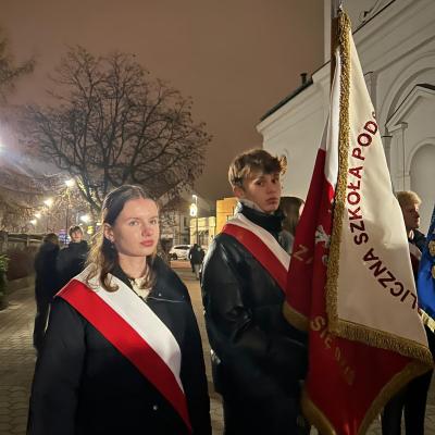 1e818957 A78b 48ba 8125 B58ea12e944f