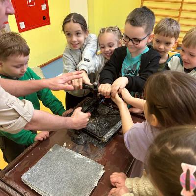 C2e38f73 2380 4c44 B69f 2e4c1020bc98