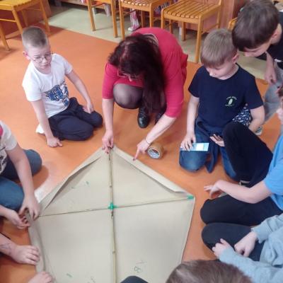 Dec02291 C9ef 44cd Be33 9a4c7557c934