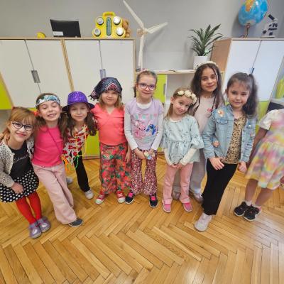 71799896 Ab61 4e23 9401 3afdd4da03ef