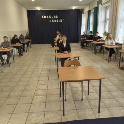 94e5bd01 8983 41d3 Ba2d 4b0b484d2b24