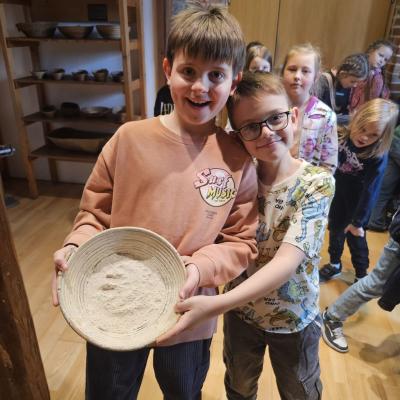 4073f825 1f48 4cf8 96db F1ce3208214d