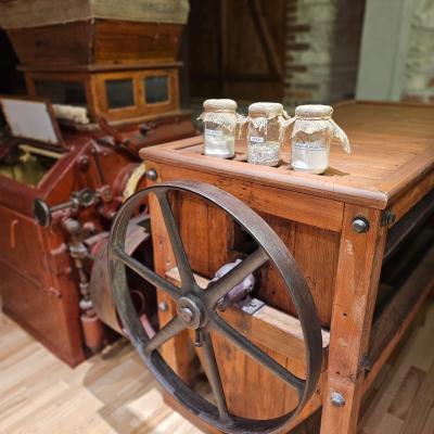 Ec4c2678 C15a 40b6 824b 88c196e3a7c7