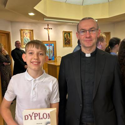 72c5173a 2687 4591 941d D2290a265c90