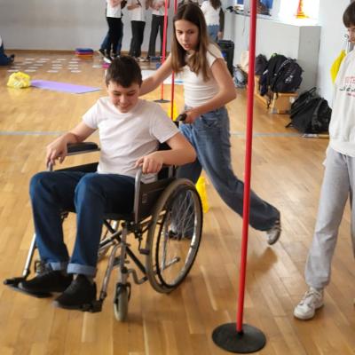 883ecd6a A541 4606 8e49 0db54e7c67c6