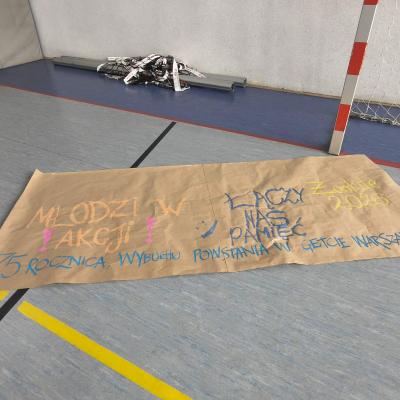 869b6279 8836 41ee 8c5f 7ec1b50f7b3d